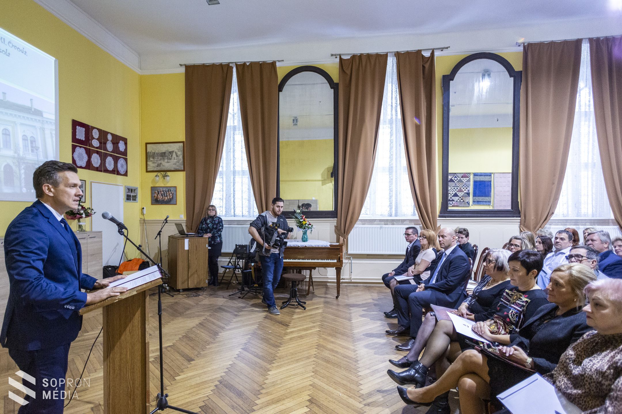 Három évtizede alapították a Soproni Kozmutza Flóra Iskolát