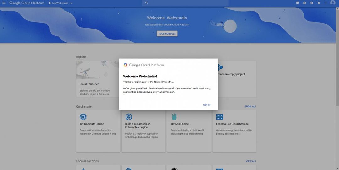 A Google Cloud Platform üdvözlő ablaka a 12 hónapos ingyenes próbaidőszak és a 300 dolláros kredit megerősítésével