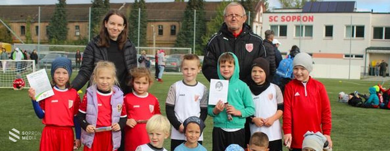 Ismét gyerekzsivajtól volt hangos az Ágfalvi úti Sportpálya