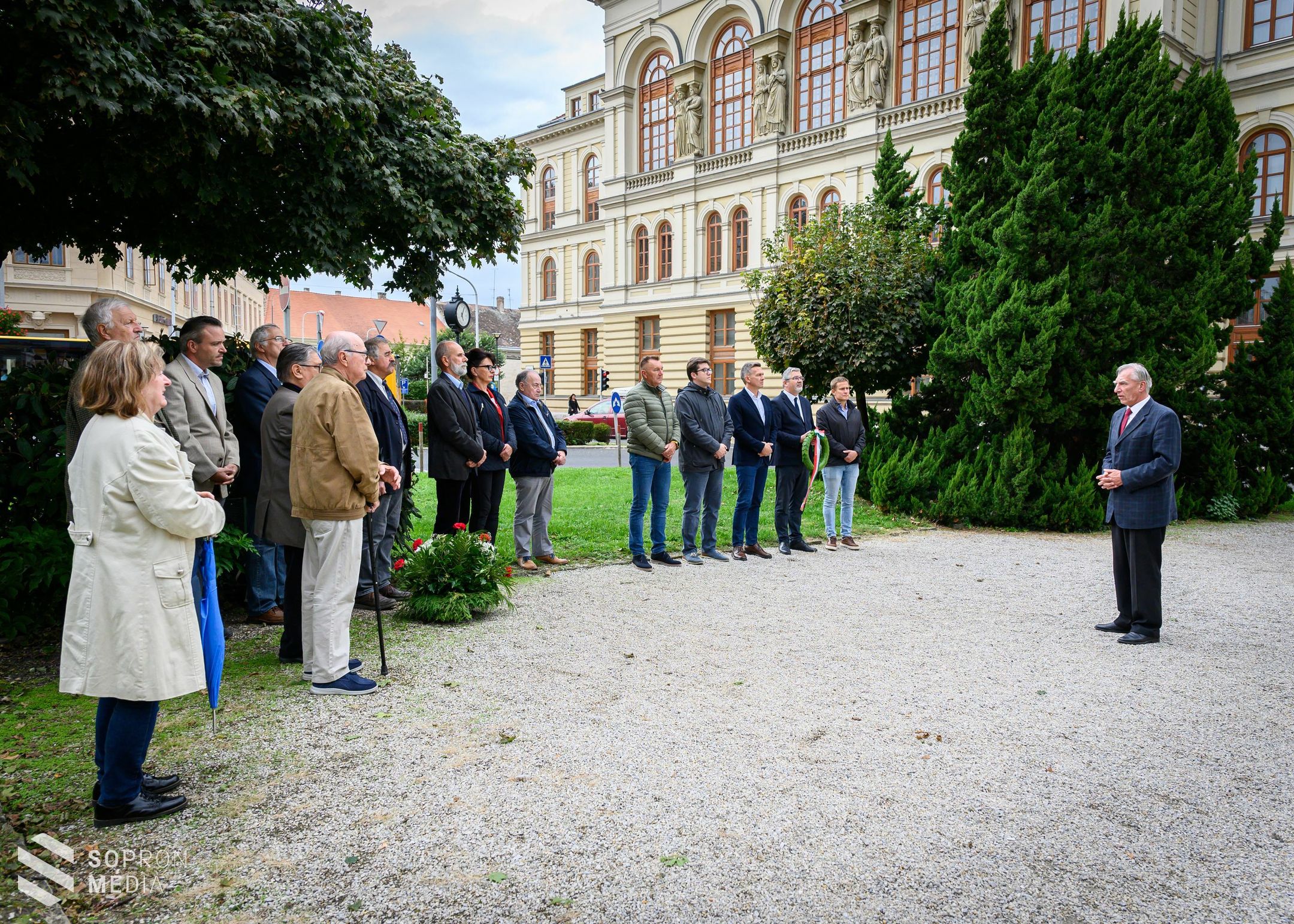 A „legnagyobb magyar” születésnapjára emlékeztek Sopronban