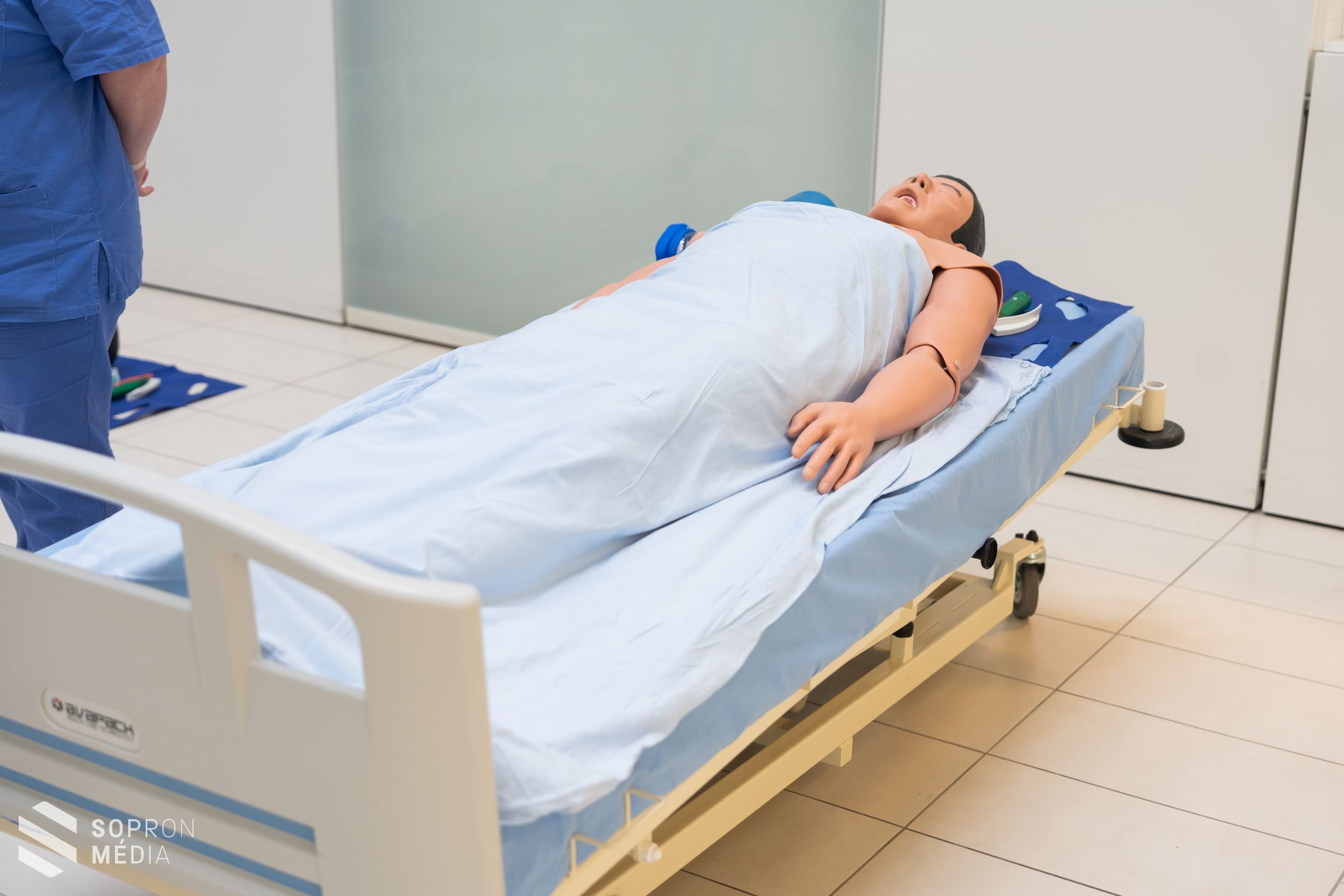 Az egészségügy világába kalauzolta el a diákokat a Soproni Gyógyközpont