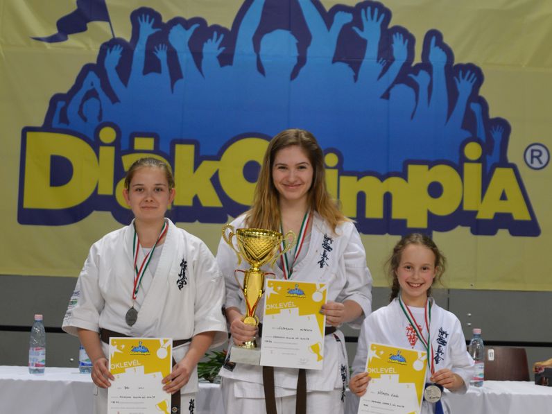 Castrum SC: egy arany-, és két ezüstérem a Karate Diákolimpián