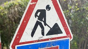 Útlezárás a Lóki soron