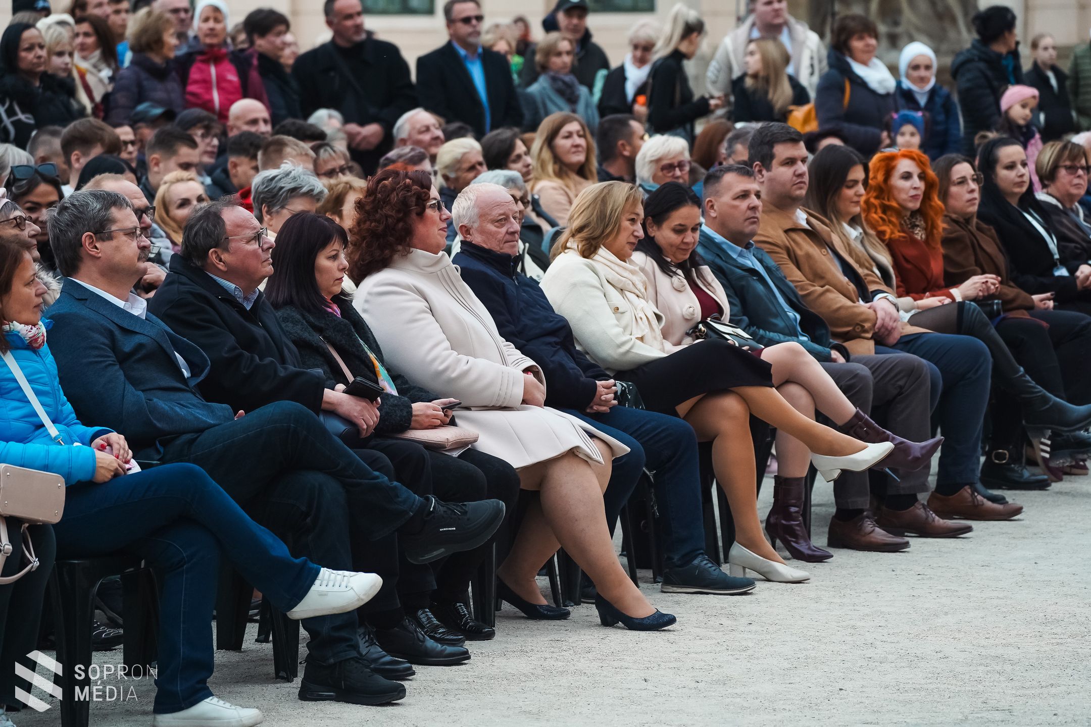Divat és történelem találkozása a fertődi Esterházy-kastélyban