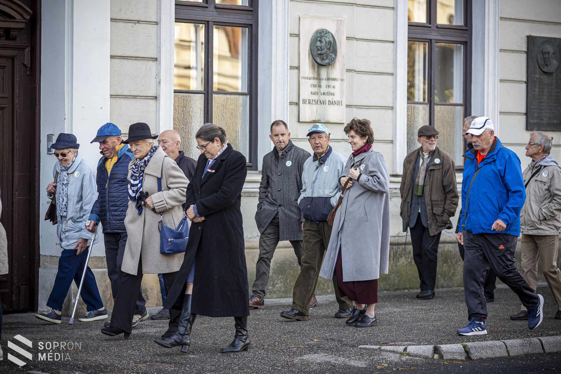 Rotary-séta az egykori képzőművész tagtársakra emlékezve