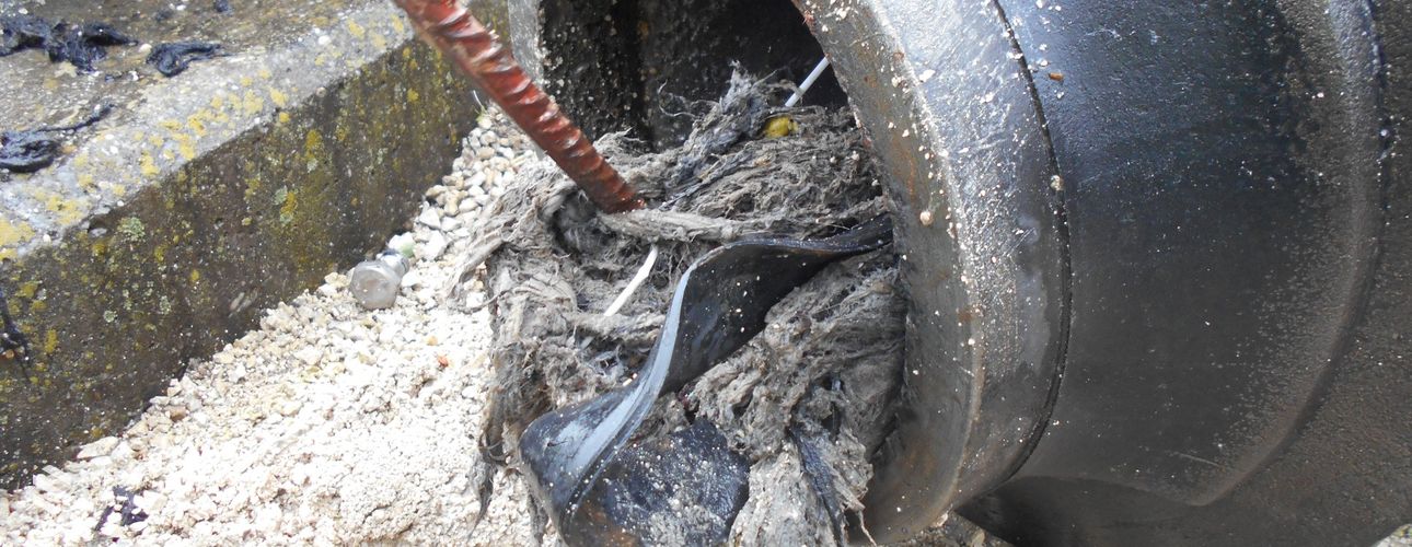 Ne dobjuk a Wc-be a nedves törlőkendőt!