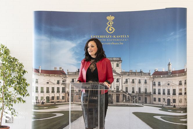 Egresitsné Firtl Katalin az Eszterháza Kulturális, Kutató-és Fesztiválközpont ügyvezetője