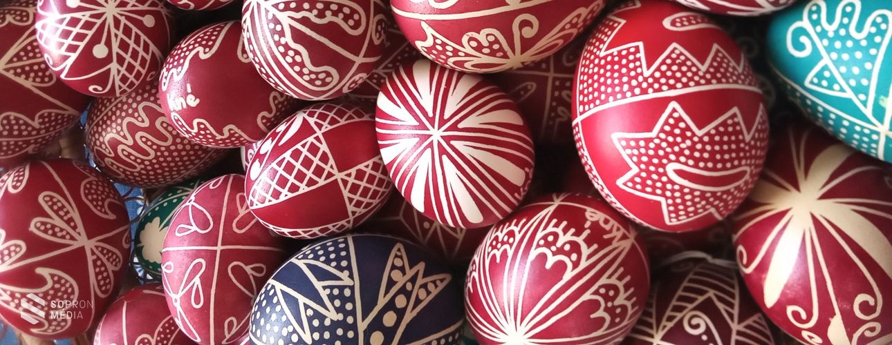 Szombaton bemutató és tojásfestés is lesz a Hegykői Csipkeházban