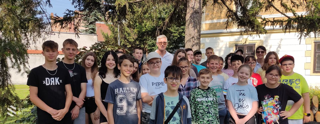 Soproni gyerekek vettek részt a Bűnmegelőzési Táborban, felejthetetlen élményekkel és fontos tudással gazdagodtak