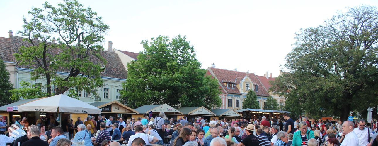 Megnyílt a XXVI. Soproni Borünnep! (galéria)