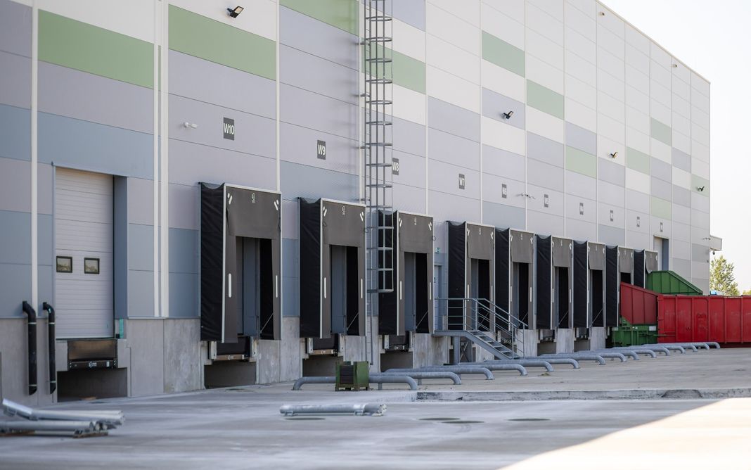 The Story of an Expansion: A New Wing at the VGP B2 Logistics Center