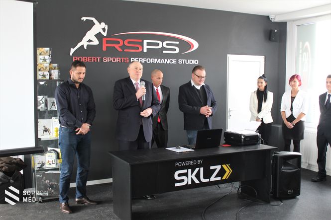 Dr. Simon István Sopron alpolgármestere a megnyitón