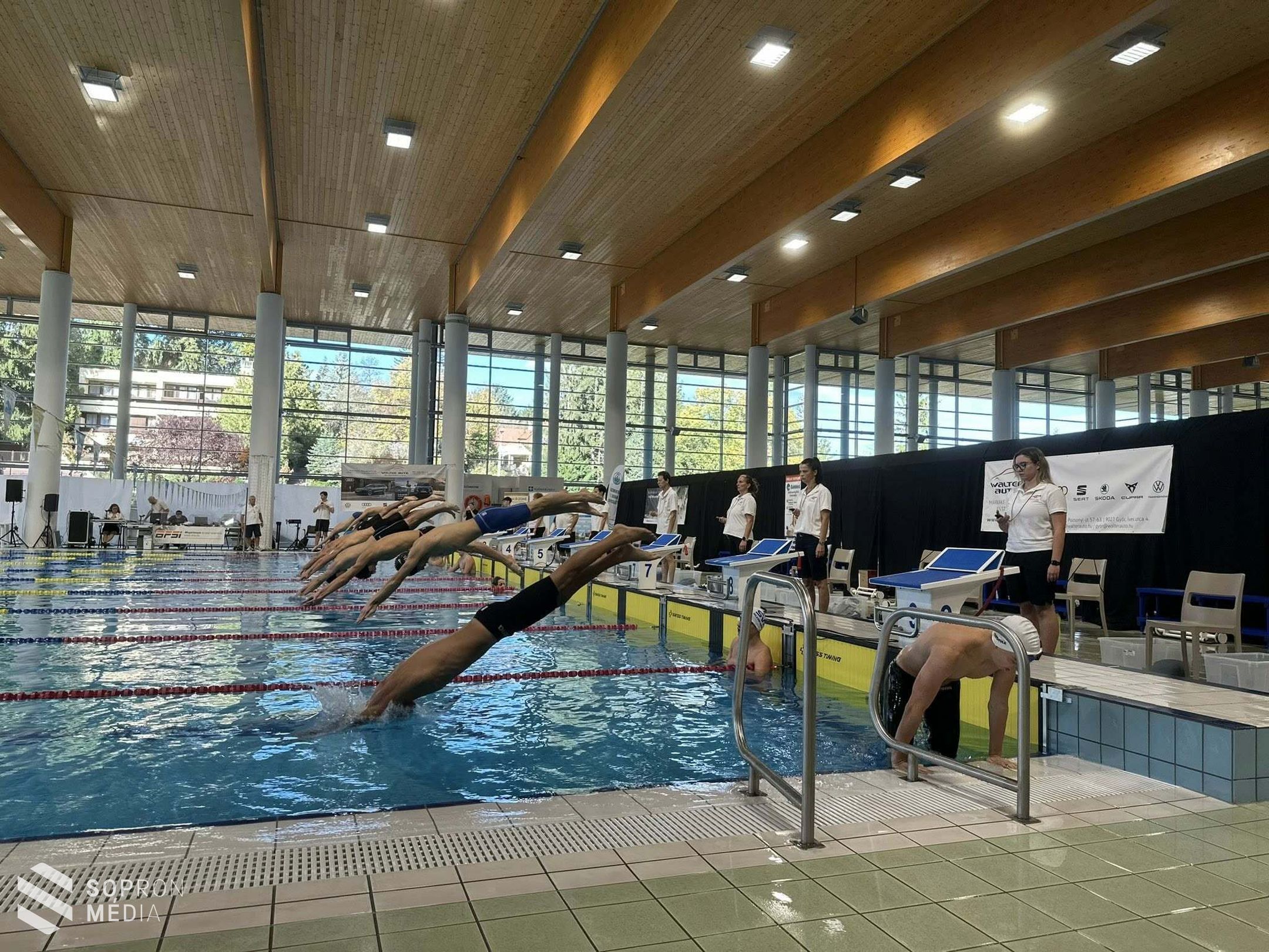 44. Dr. Csik Ferenc-emlékverseny a Lővér Uszodában