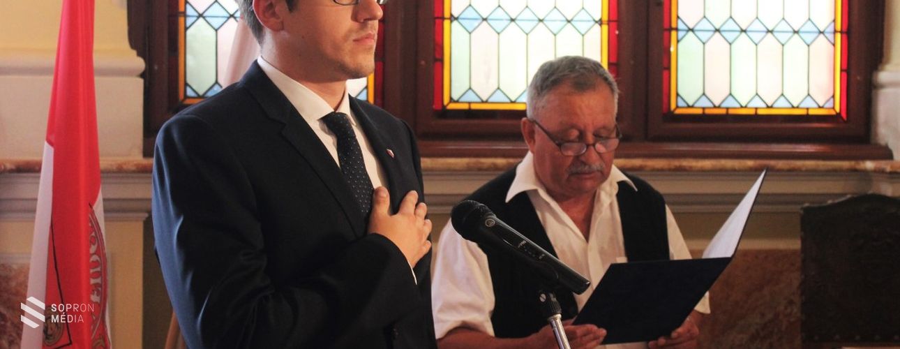 Közgyűlés: Esküt tett a belváros új képviselője