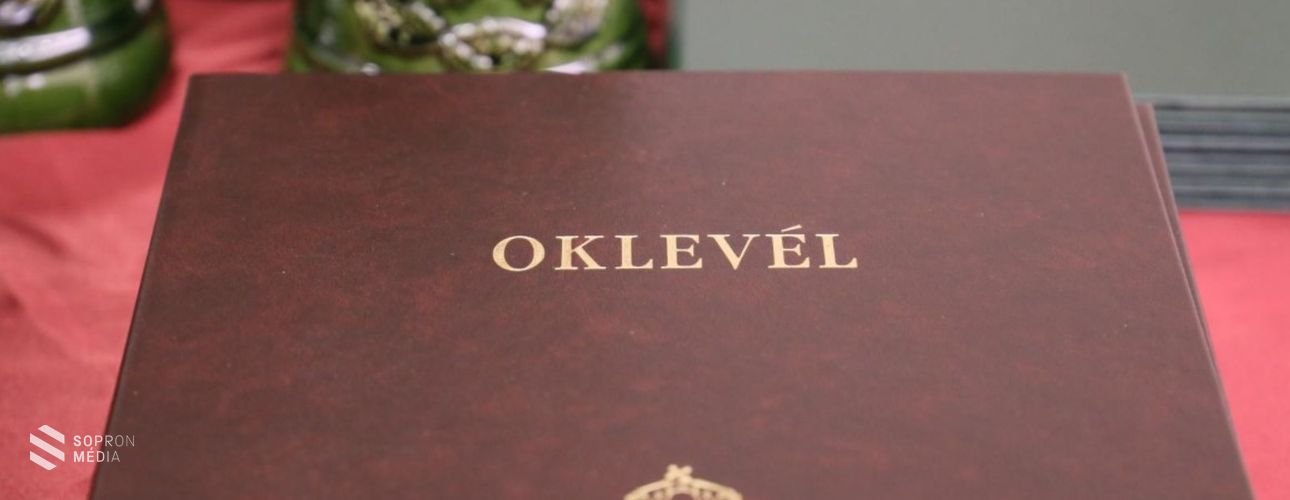 Ismét lehet tartani diplomaosztókat