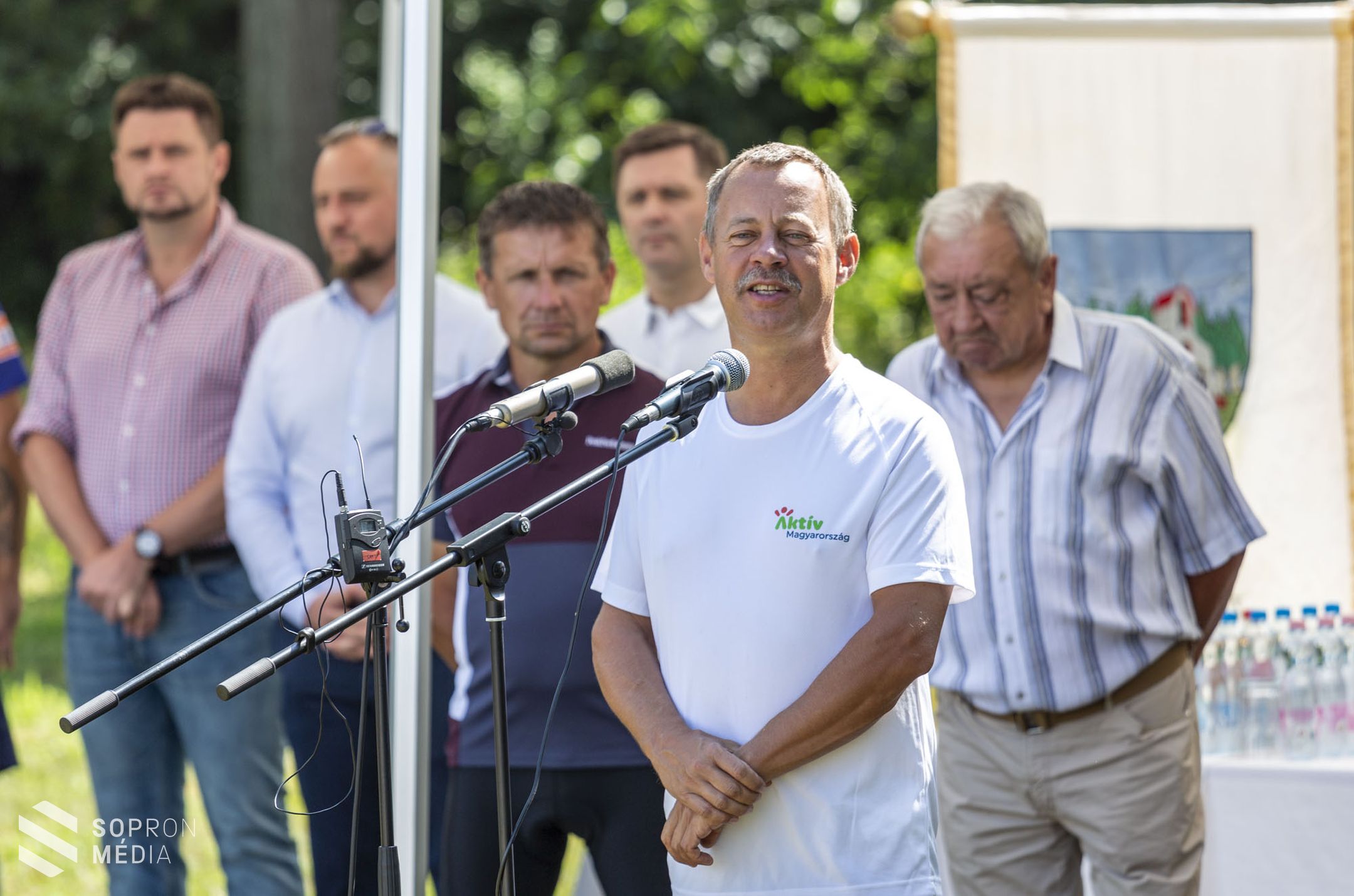 Kerékpárutakat adtak át a Fertő-parton