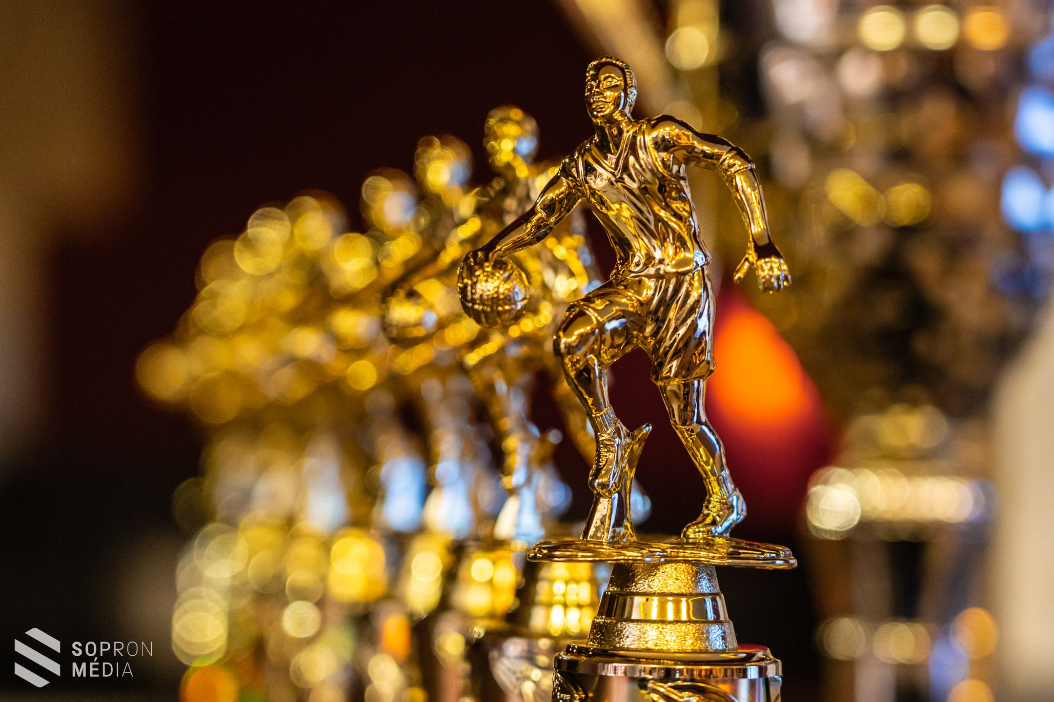 Díjazták a Soproni Sportiskola Kosárlabda Akadémia sportolóit