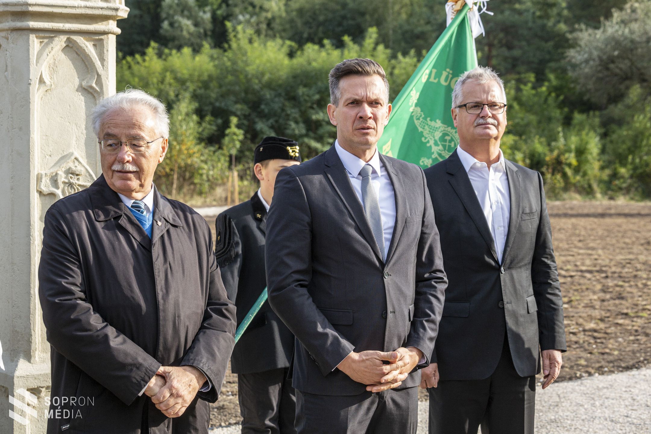 Újraszentelték a Szent Borbála szobrot