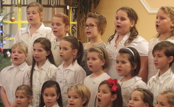 Adventi ünnepség 2015.