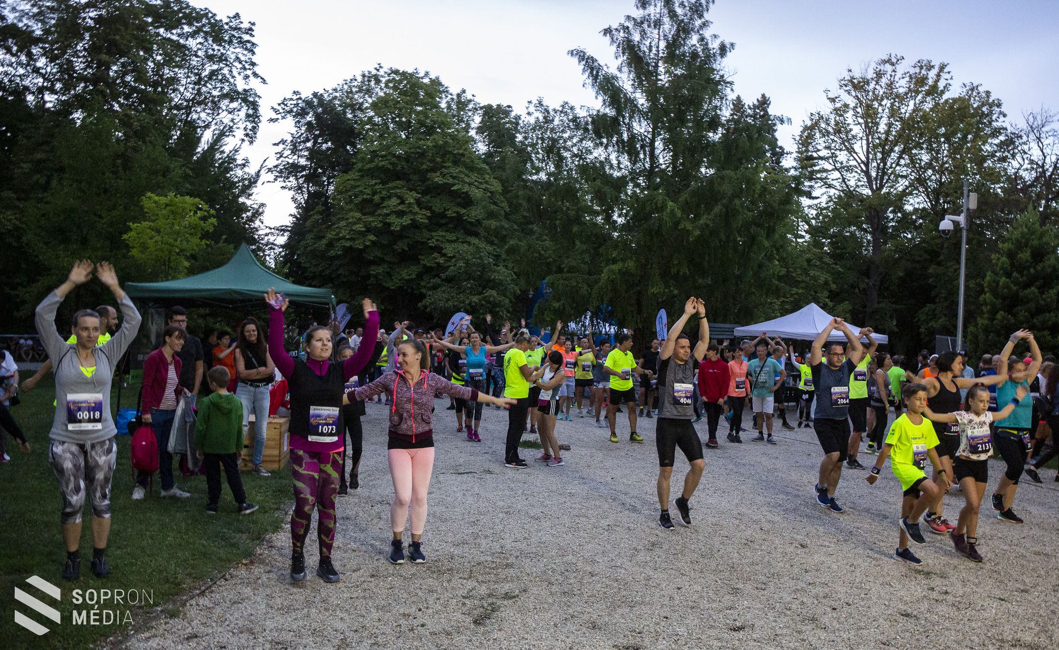350 versenyző vett részt az idei soproni éjszakai futáson