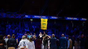Ünnepélyesen búcsúztatták Jelena Brookst a Sopron Basket szezonnyitóján