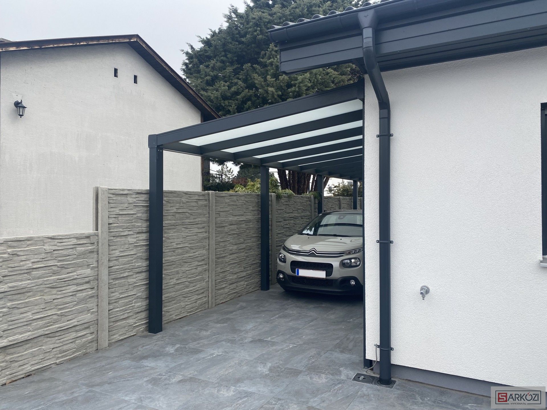 Carport 23