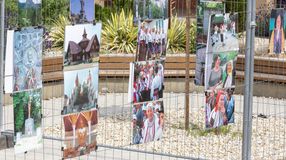 Összetartozunk! - Erdélyben készült fotográfiákat állítottak ki a Jereván lakótelepen