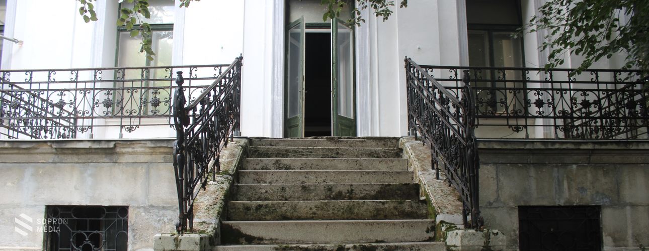 Modern Városok Program: Megújul a Lenck-villa is!