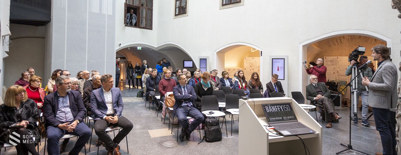 Konferenciával emlékeztek Bánffy Miklósra