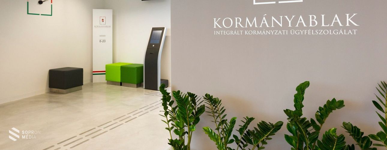 Szombaton ismét nyitva tartanak a kormányablakok