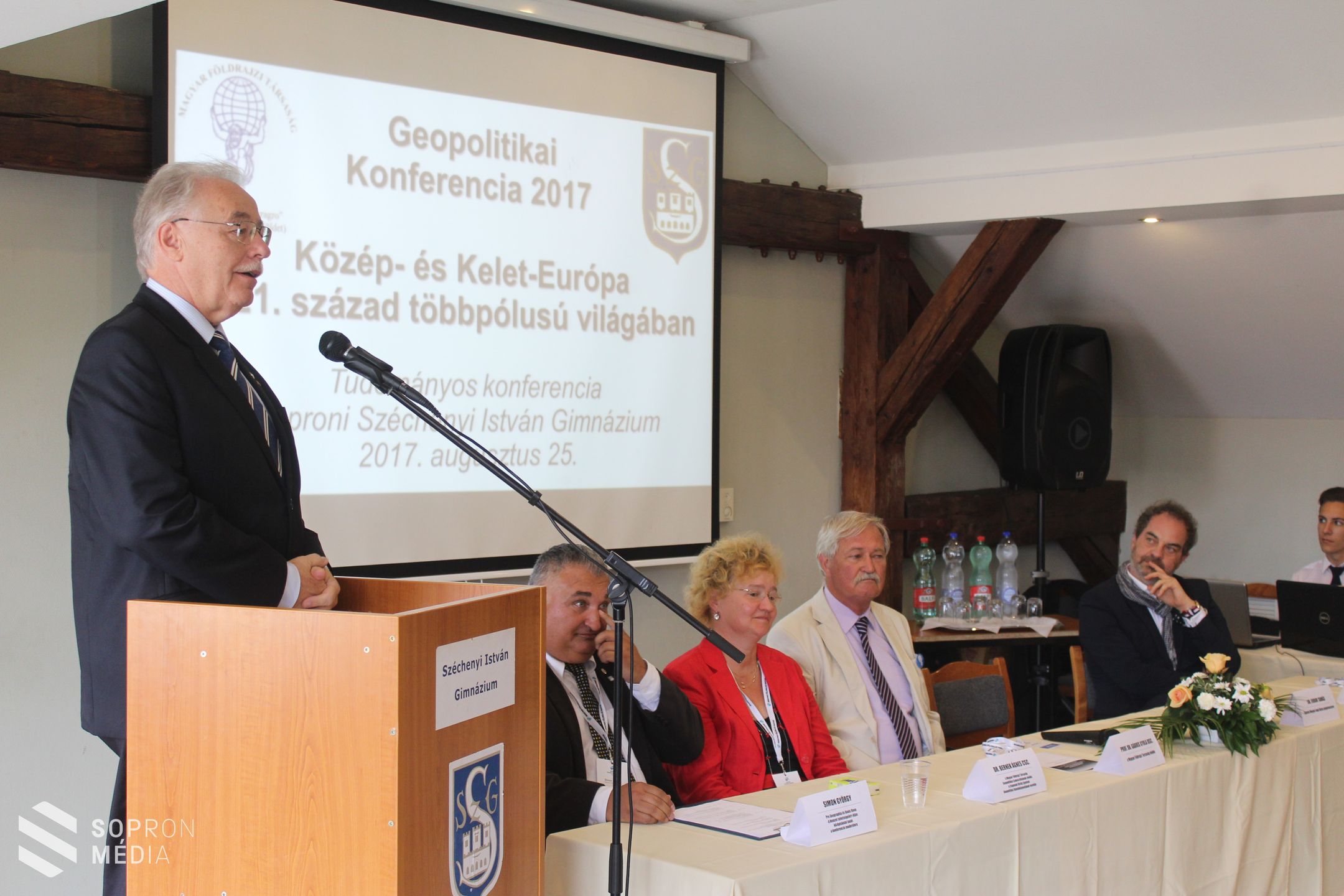 Geopolitikai konferenciát tartottak Sopronban