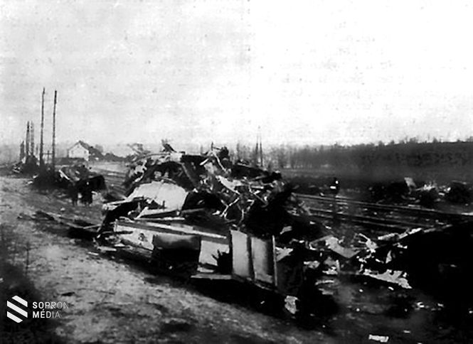 A herceghalmi vasútállomás az 1916-os baleset után 