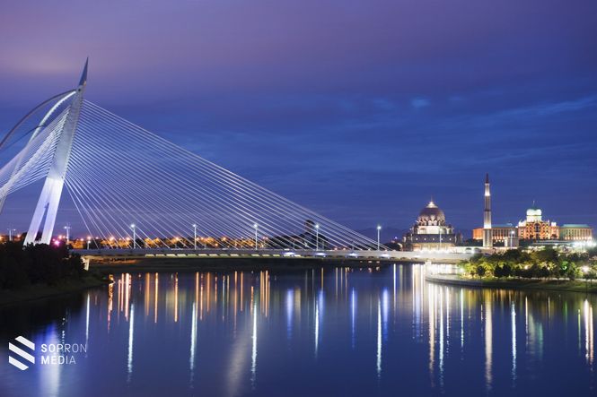 3. Seri Wawasan híd 