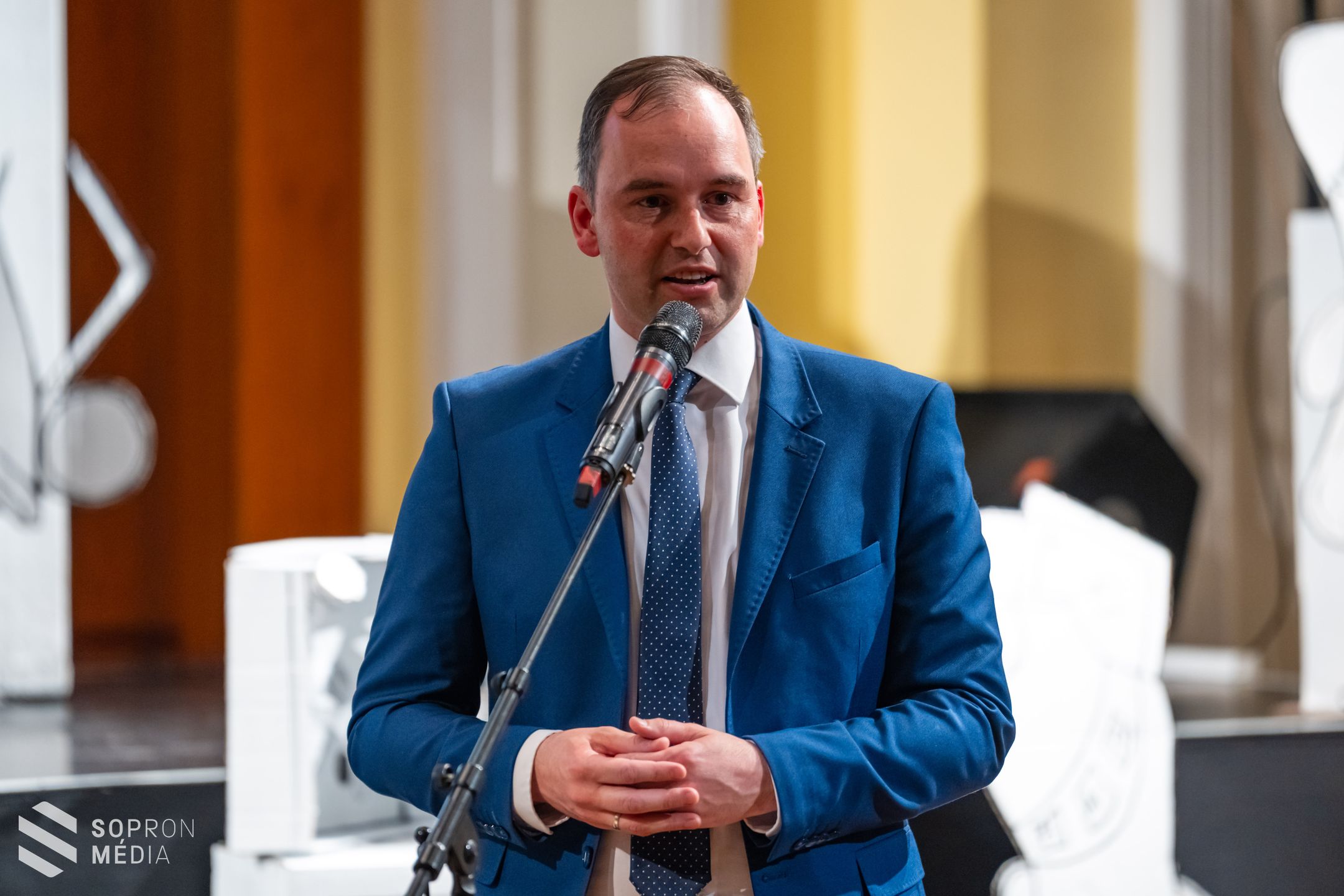 Szenzációs jubileumi divatgálát szervezett a Handler-technikum