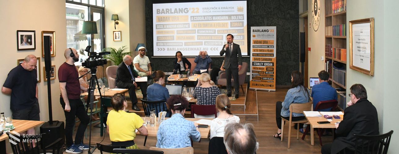 Pénteken kezdődik a fertőrákosi barlangszínház idei évada