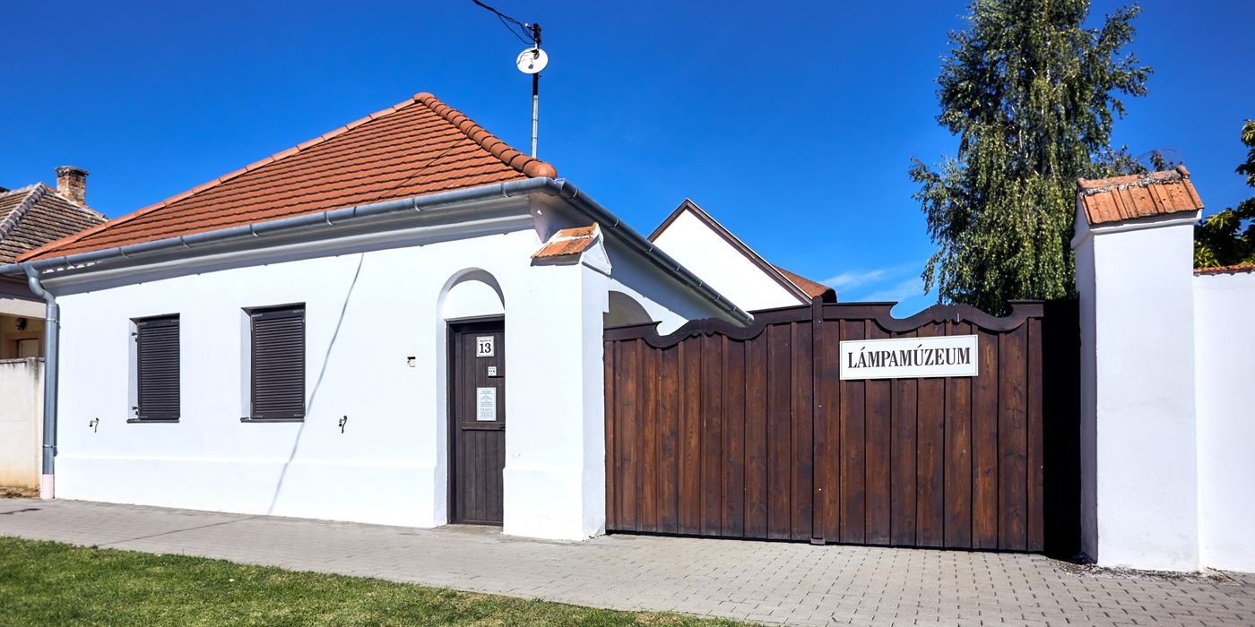 Ferőszéplak-Vasúti Lámpamúzeum