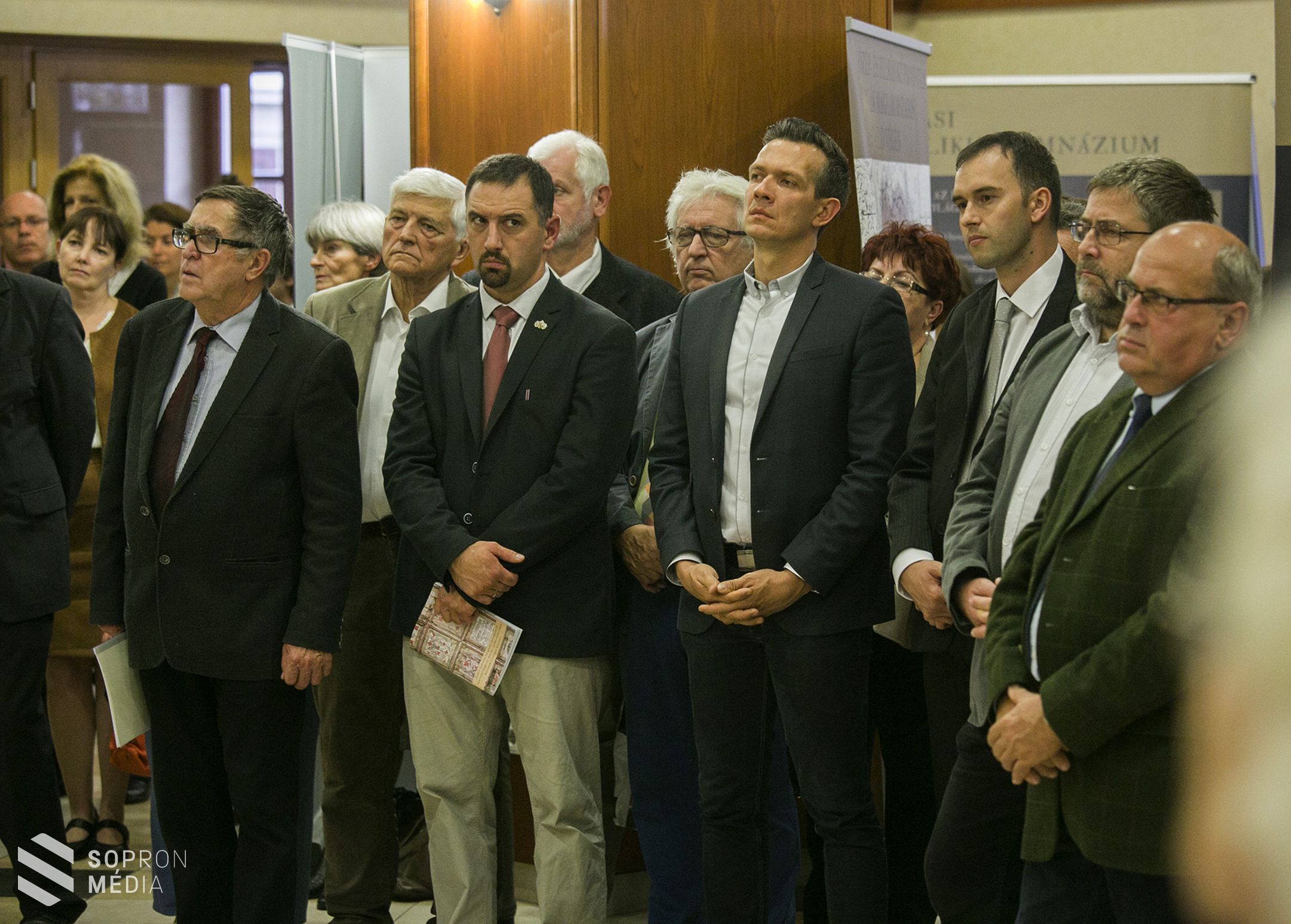 Festett kazettás templom mennyezetek motívumvilága - kiállítás "A reformáció 500 éve" jegyében