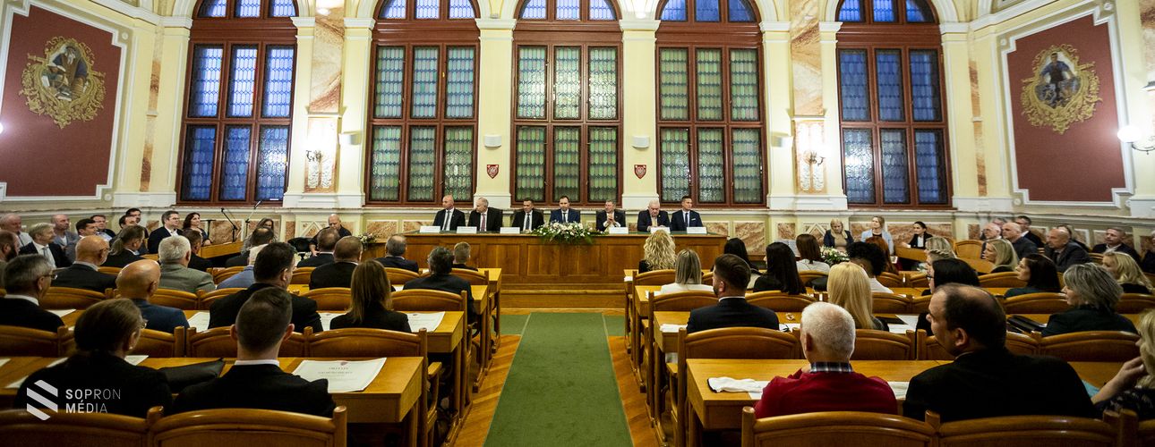 A város gazdasági életének ünnepe a virilisták köszöntése