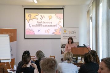 Előadás az autizmus felismeréséről
