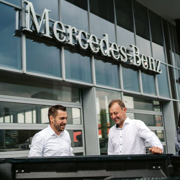 Partnerünknek, Hangyál Balázsnak a Hangyál Pincészet tulajdonosának az ide szüreti szezonban a Mercedes-Benz X-osztály lesz segítségére!