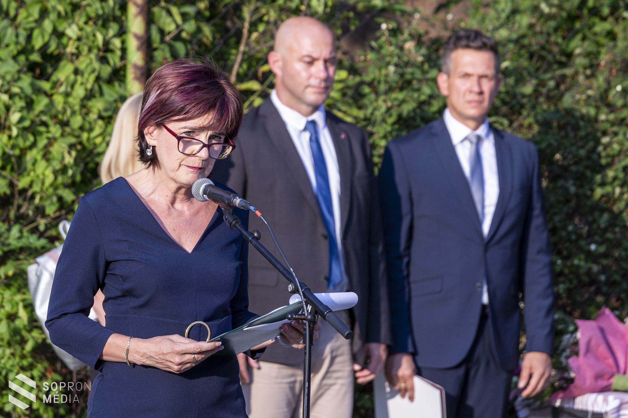 Több mint 1200 gyermek kap tanszercsomagot Sopronban