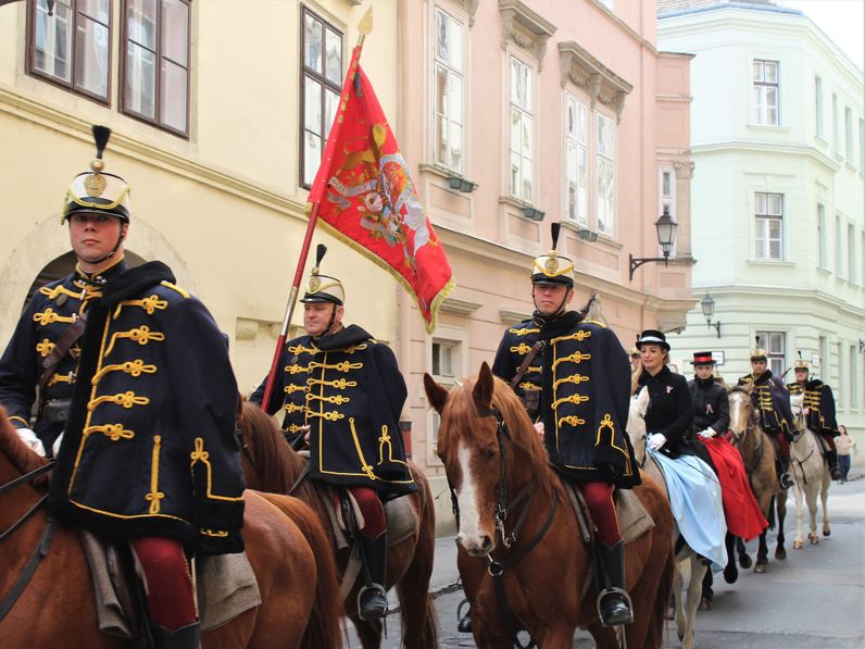 Hogyan éltek az őseink? - Tudja meg a kavalkádból!