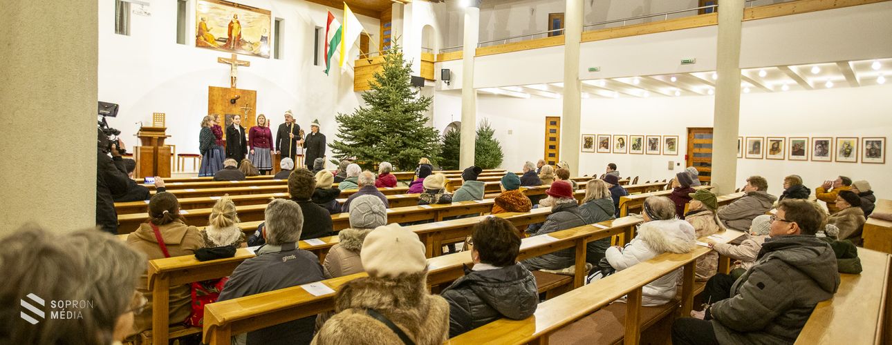 Jótékonysági adventi koncert a Jerevánon