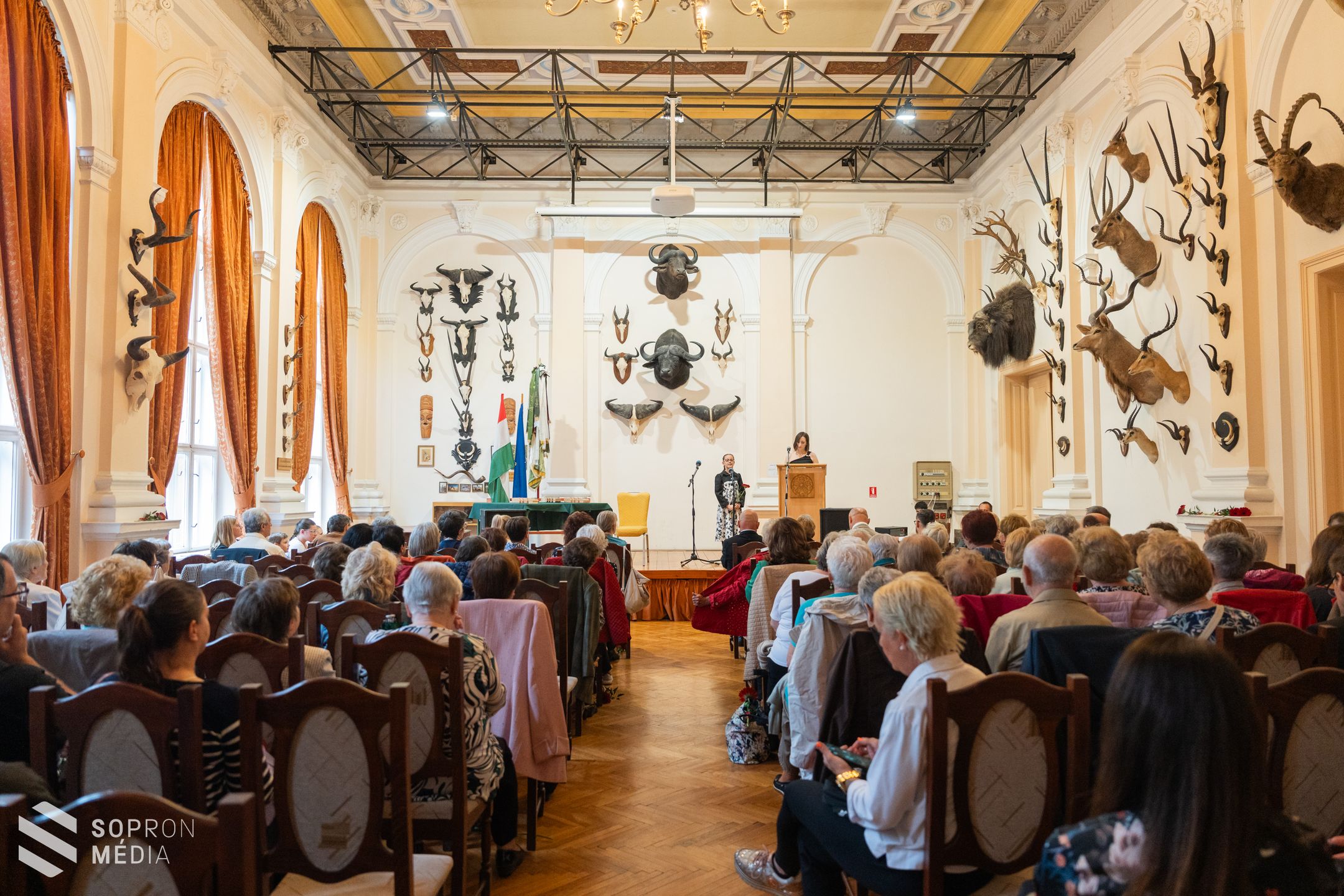Sopron pedagógusait köszöntötték