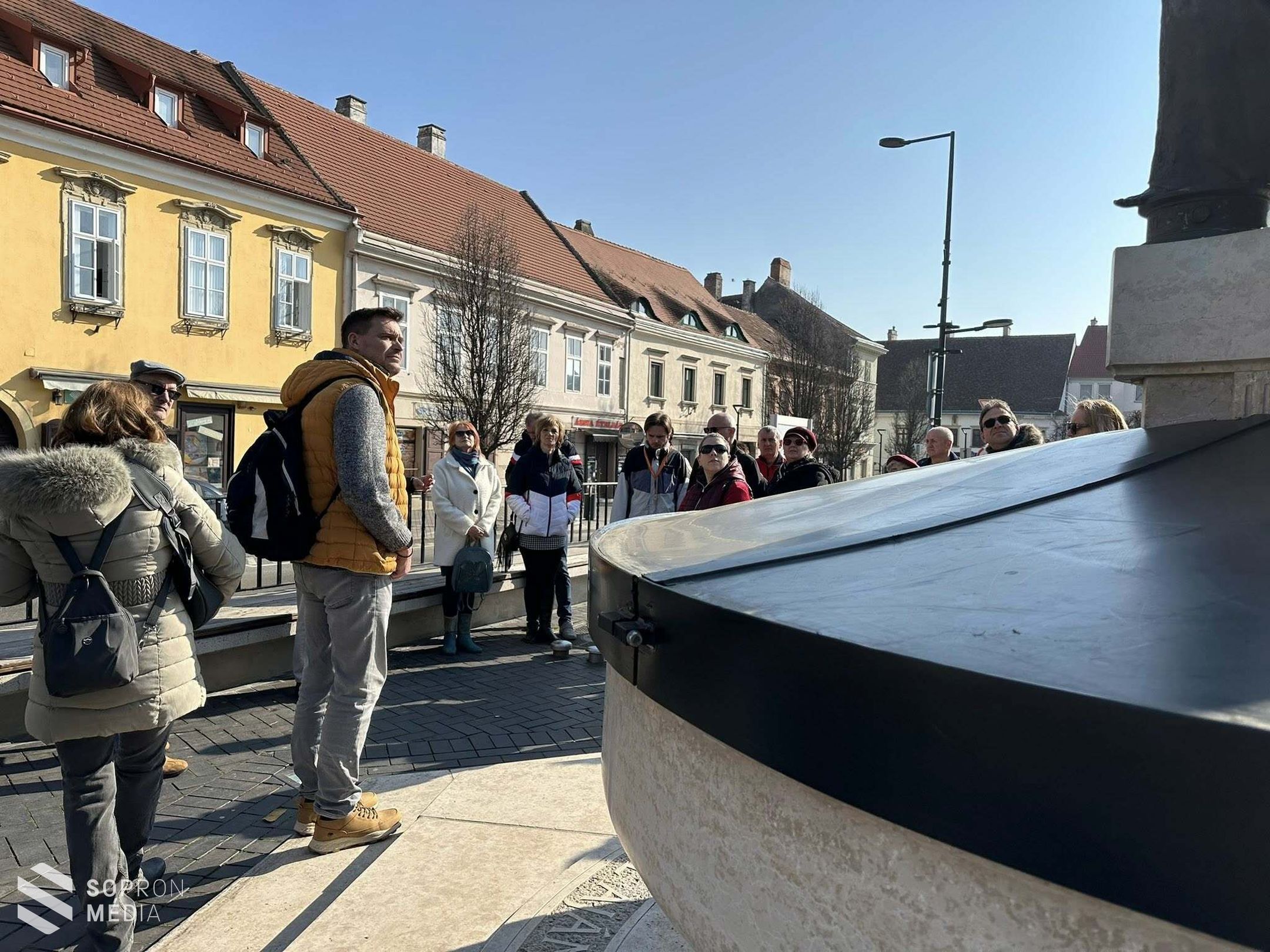 Belvárosi sétával indult az Idegenvezetők Világnap alkalmából szervezett programsorozat Sopronban