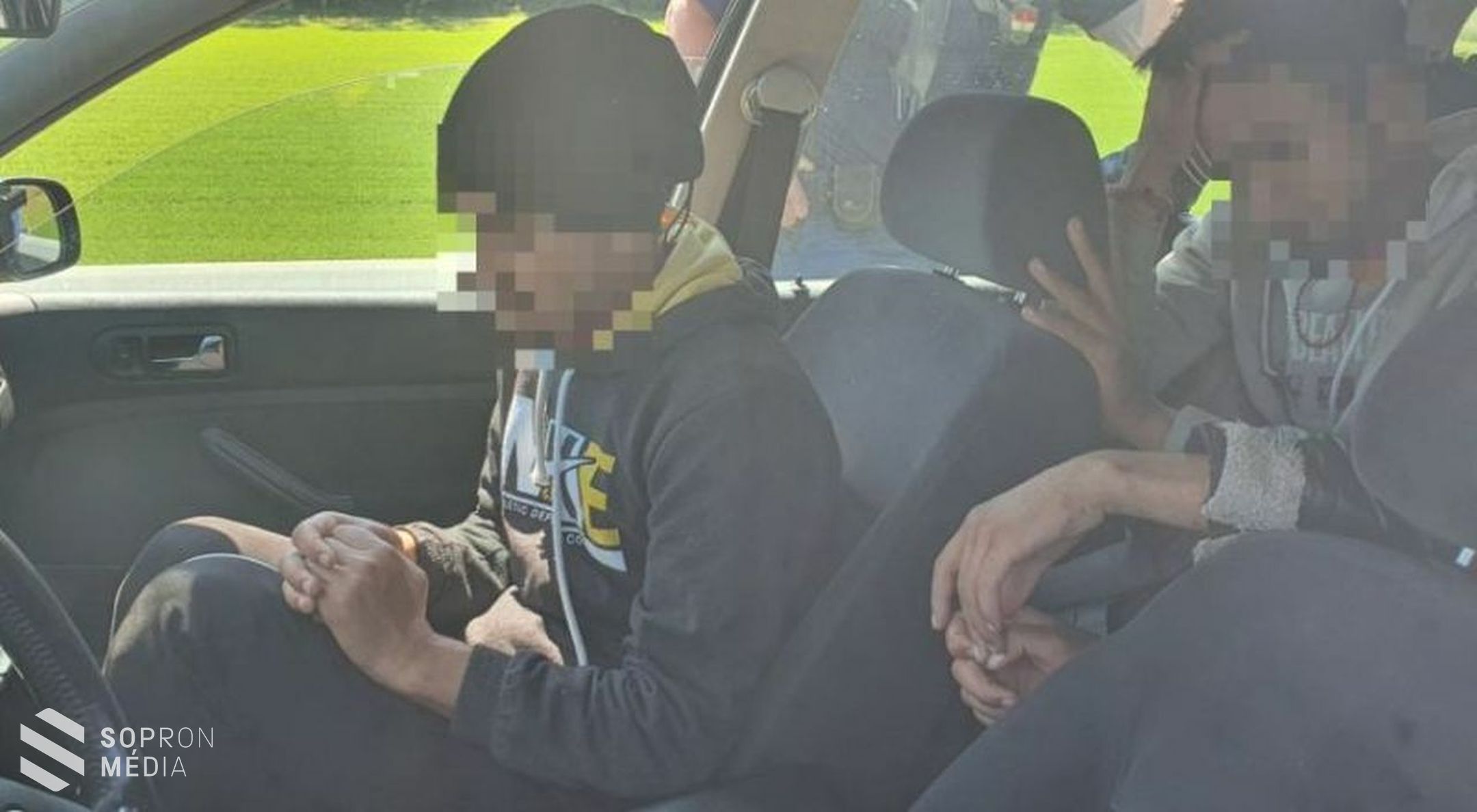 Nyolc migránst akart Ausztriába csempészni a román férfi
