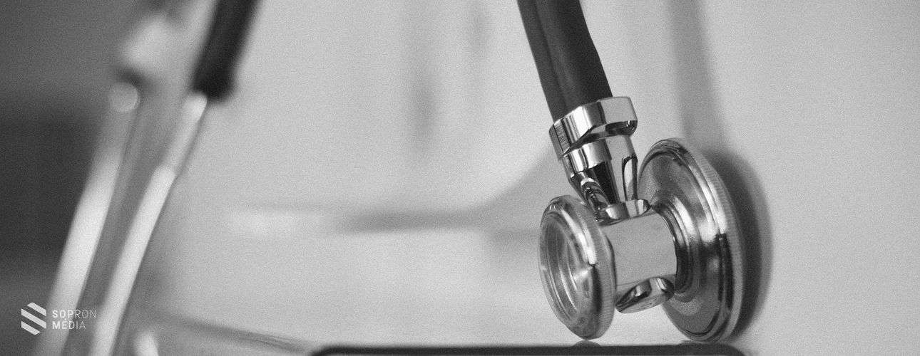 Soha nem látott mértékű béremelést kapnak az orvosok, a hálapénzt kivezetik