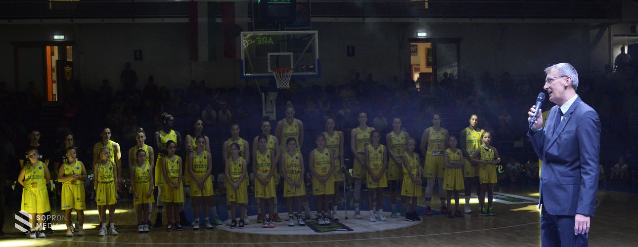 Ünnepélyesen nyitotta a szezont a Sopron Basket