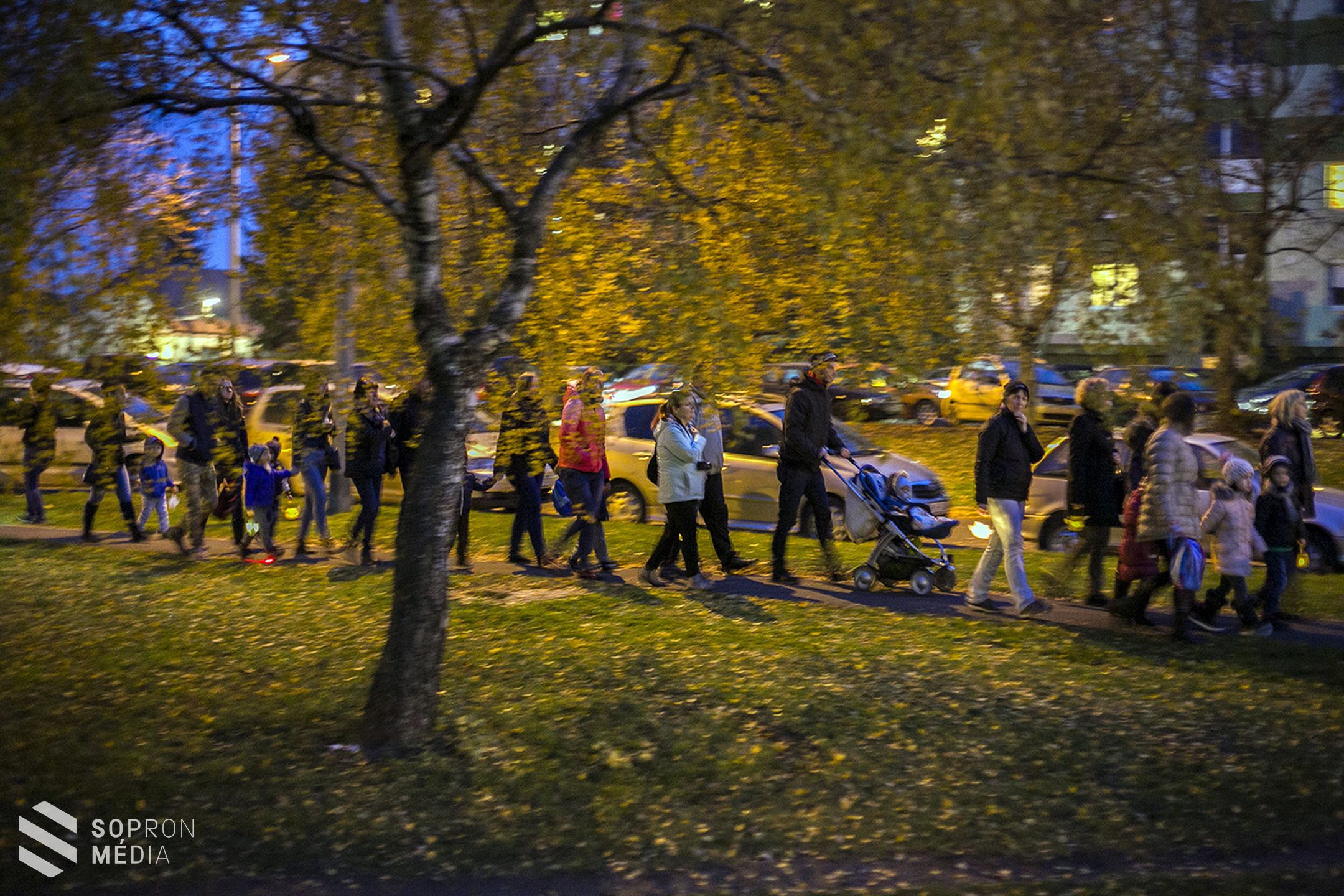 Óvodások Márton napi felvonulása a Jerevánon!