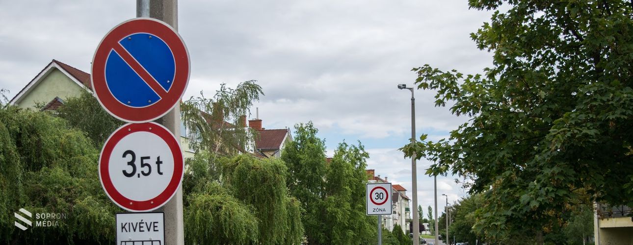 Ideiglenesen kétirányú az Ív utca 